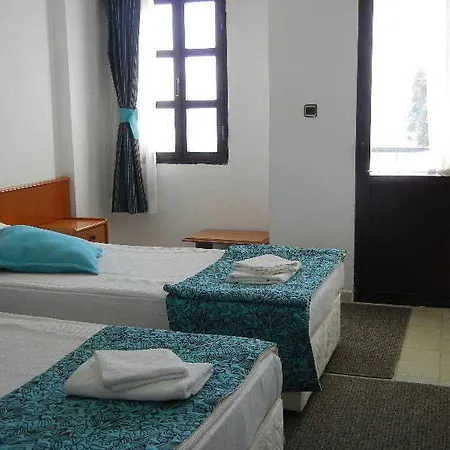 Aydem 2* トゥルグトレイス