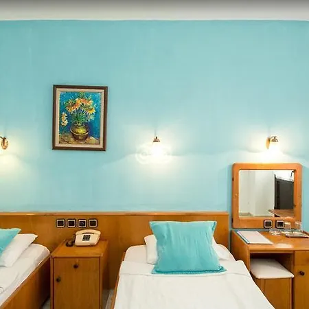 Aydem 2* 图尔古特雷斯